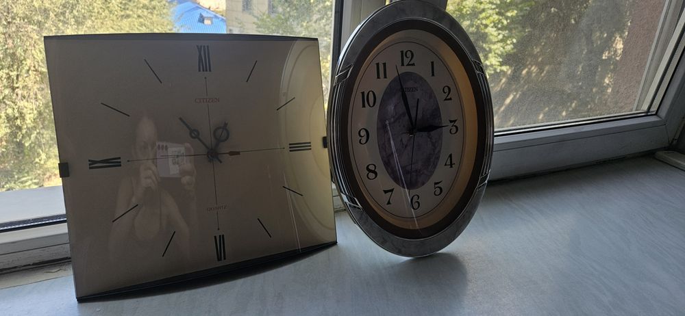 Часы настенные Citizen прямоугольные