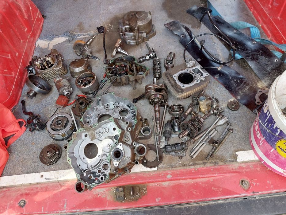 Vând Piese  atv honda trx 400 cm.  250 cm