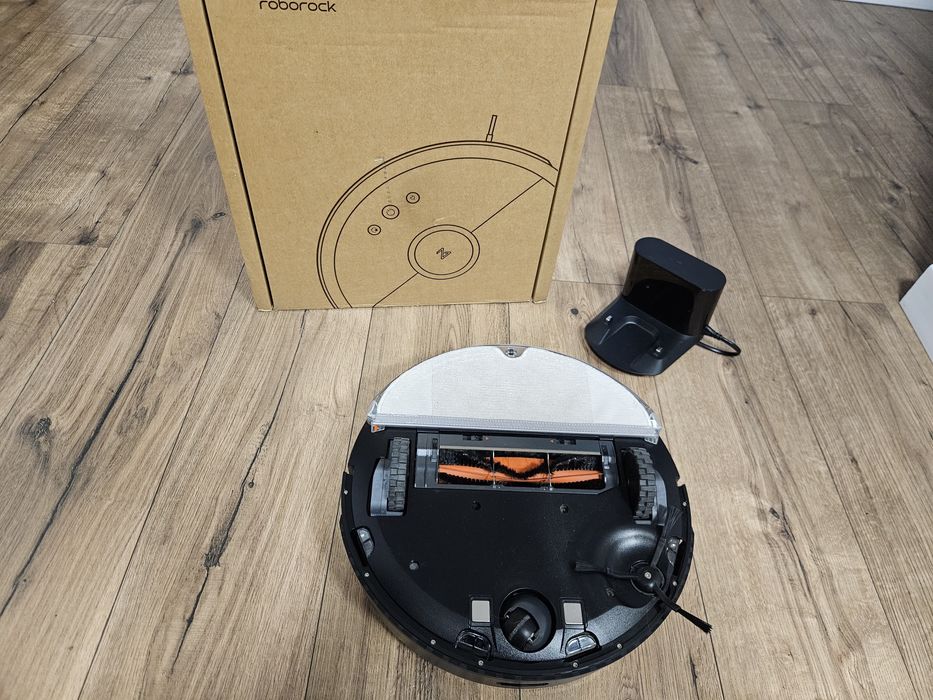 Aspirator Roborock s5 vacuum clean, aspirare + spălare (rezerve cadou)
