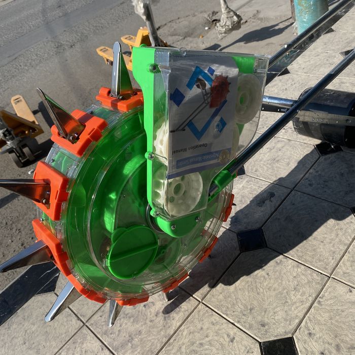 Ручной Сеялка (уруғ экиш машинаси)