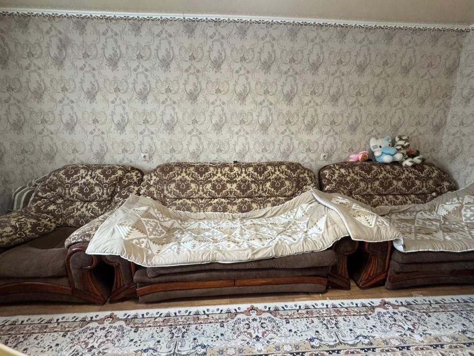 ДИВАН ДАРОМ за спасибо