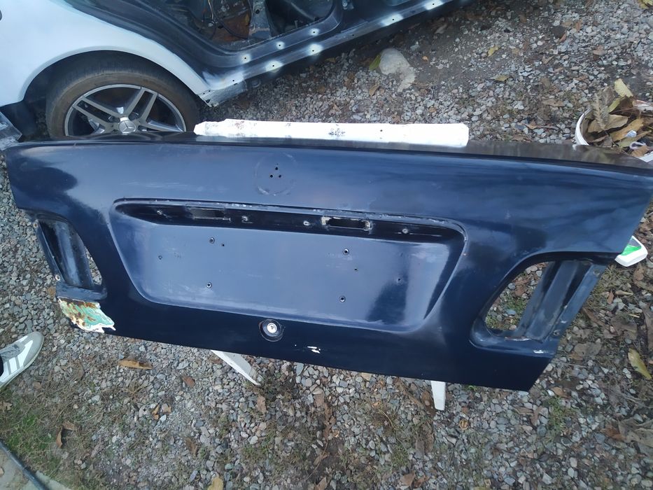 Двери Мерседес 210