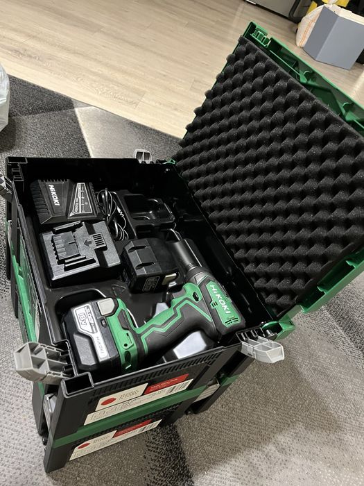 Filetanta ,2 acumulatori + masina de insurubat cu impact HiKOKI WH18DD