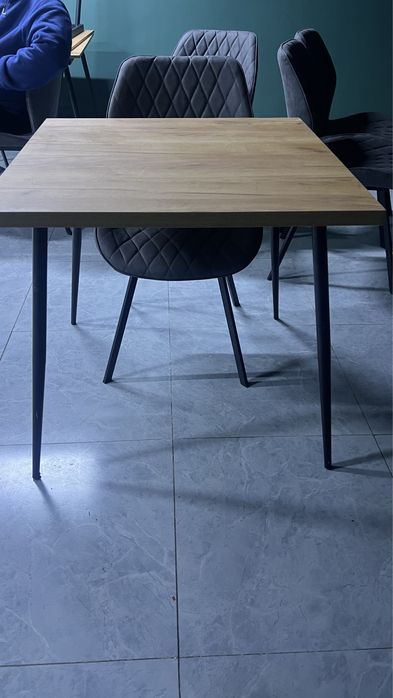 Стулья и столы