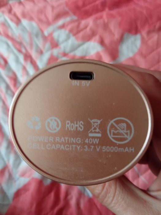 Маша за къдрене на коса