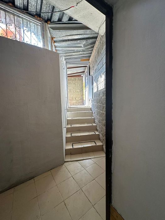 Продам коммерческое помещение 66 м²