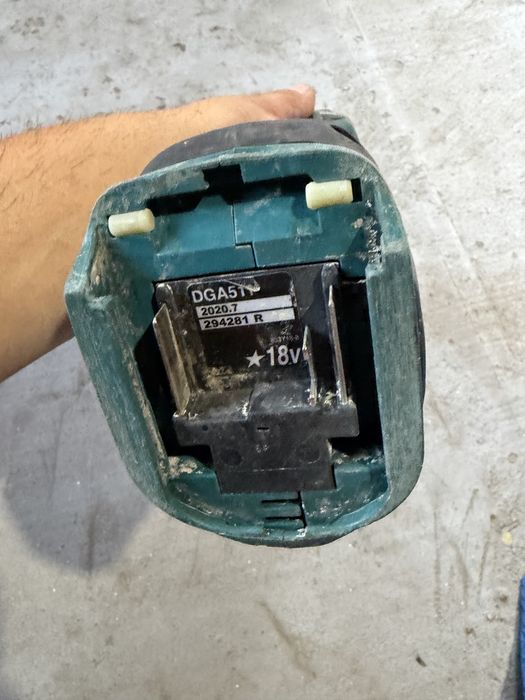 Makita DGA511 безчетков ъглошлайф