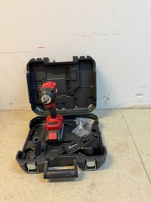 Ъглошлайф 125mm 850W /R20 Гайковерт безчетков 1/2" 400Nm куфар 1x2Ah