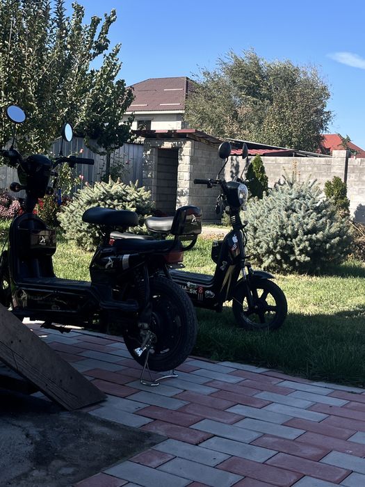 Продаю скутер срочно