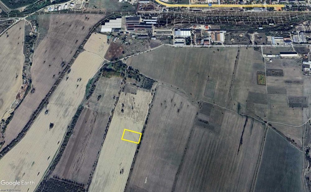 Продава се Земеделски имот в Карлово -  кв.м за 547 €/дка - Снимка #1