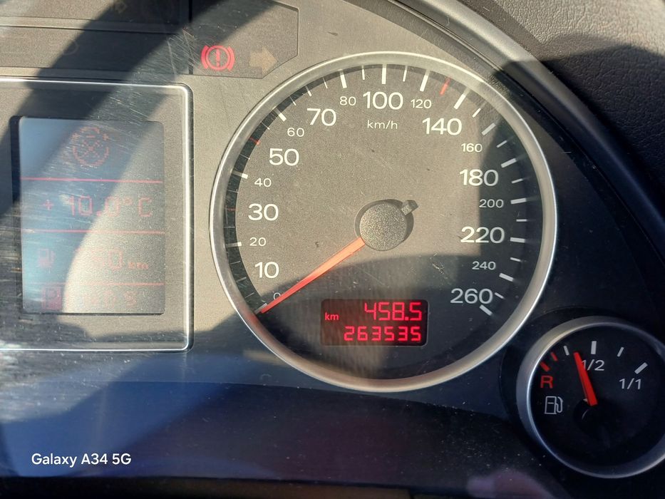 Vand Audi A4 B7 automată