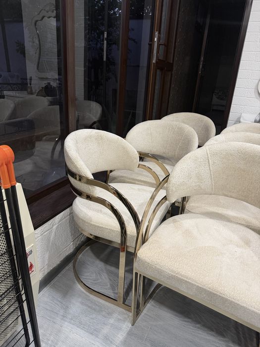 Стол с 10-ю стульями турецкая