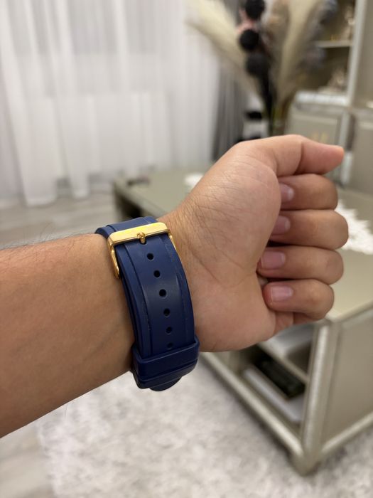 Vand ceas guess aproape nou