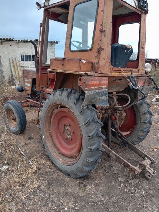 Продам трактор Т-25