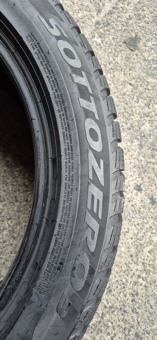 4 anvelope iarna runflat Pirelli 225/50/18,dot 2022.Pretul este pe bucata.