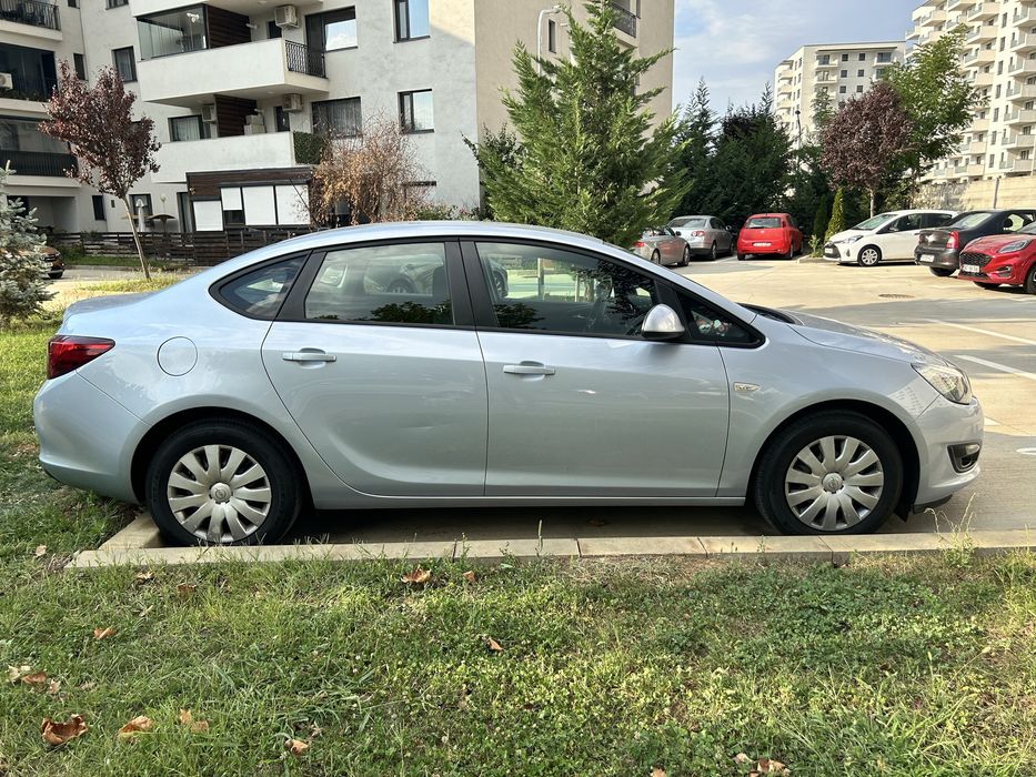 Opel Astra J 2016