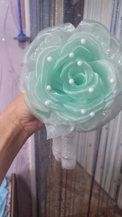 Продам две новые резиночки для волос