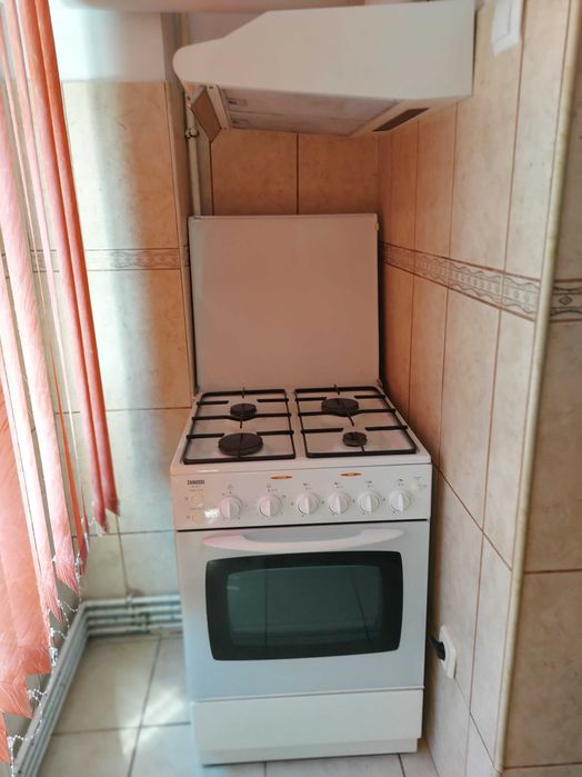 Proprietar inchiriez apartament Brasov, cartierul Scriitorilor