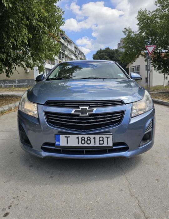 Chevrolet Cruze син металик