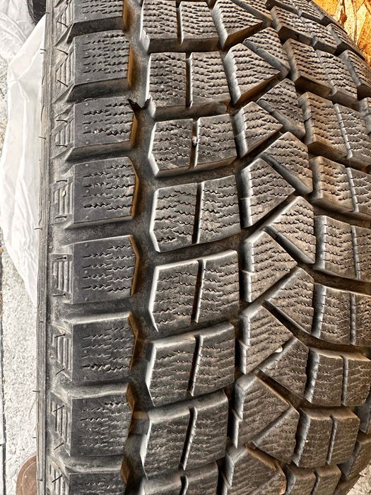 Зимние шины Maxxis r20 на внедорожник