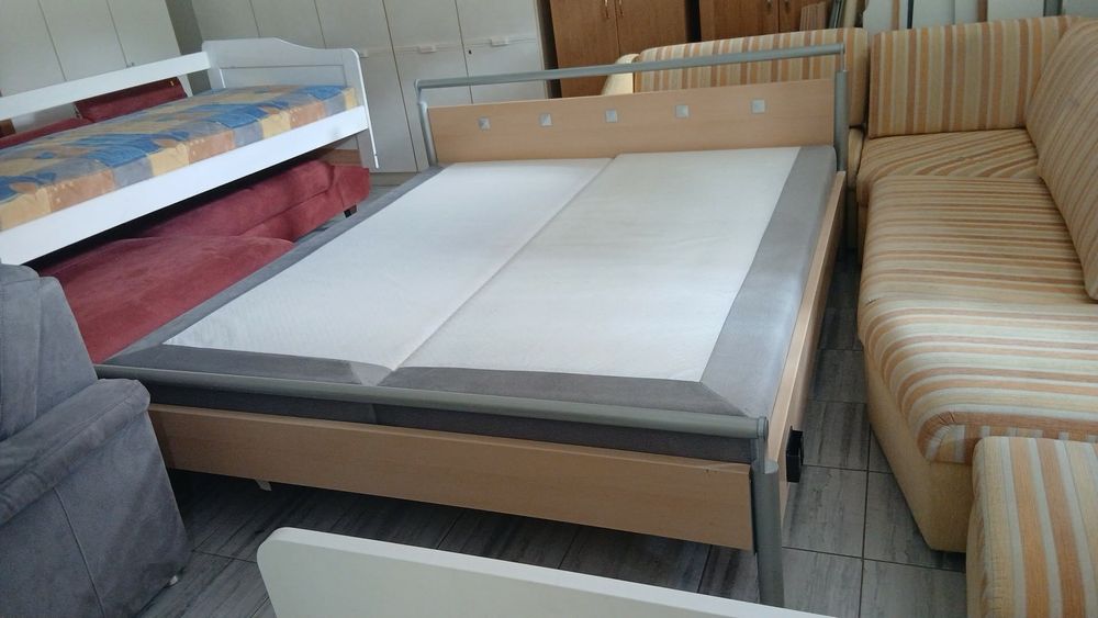 Mobilier import Austria