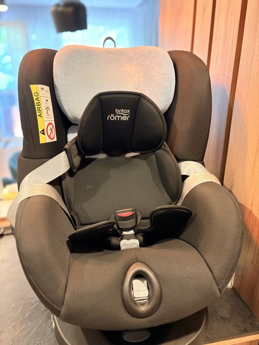 Детско столче за кола Britax Römer DUALFIX² R