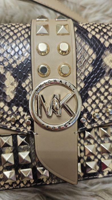 Geanta Michael Kors noua-model deosebit