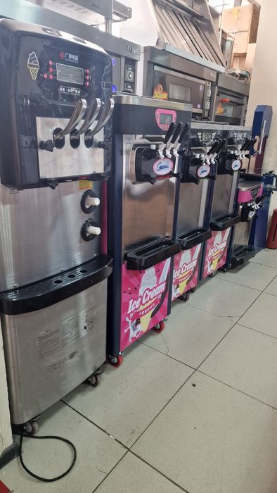 Аппарат для мороженого, Фризер