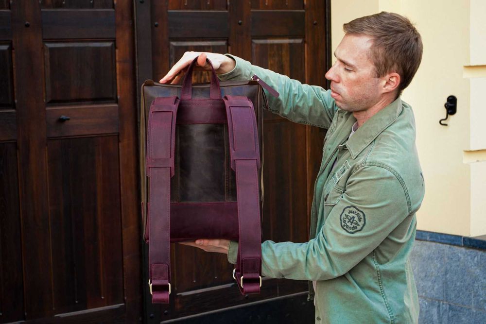 Rucsac din piele. Rucsac pentru laptop