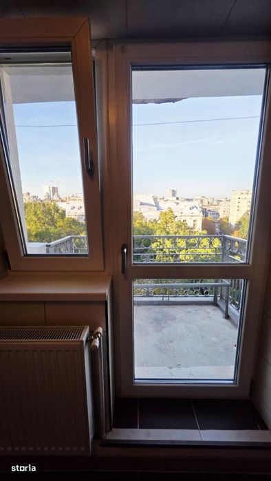 Inchiriere 3 camere cu centrala proprie Bulevardul Unirii - Fantani