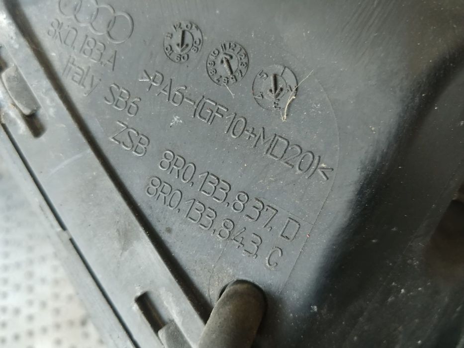 carcasa filtru aer 2.0 tdi audi a4 b8 8k  8k0133835ad  8r0133837d