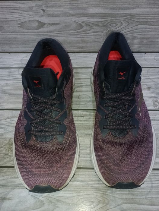 Mizuno Wave N 39
