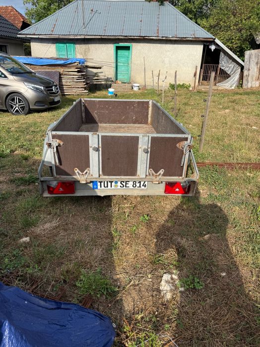 Vând Remorcă 750kg
