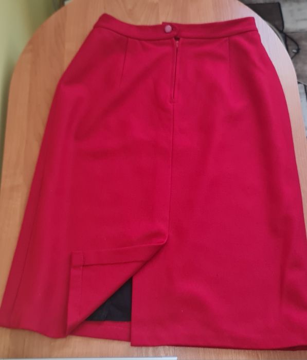 Fusta eleganta dama