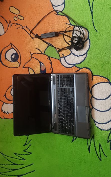 Офисный ноутбук Toshiba A665-S6070