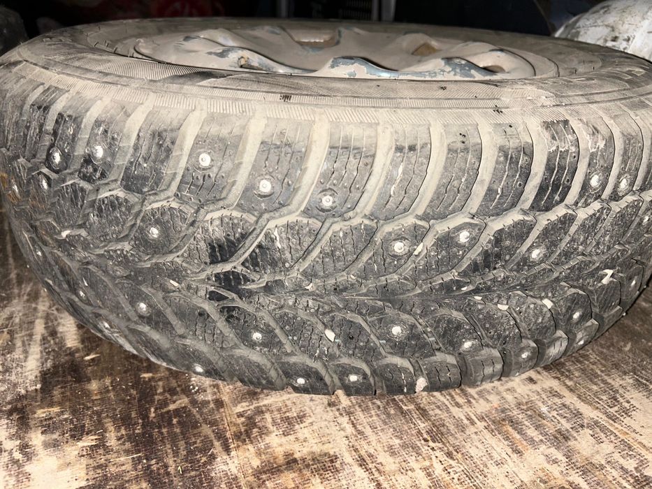 продаю шины б/у