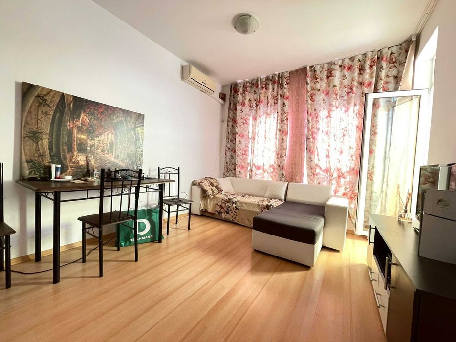 Обзаведен двустаен апартамент в комплекс ”Sunny Day 6”