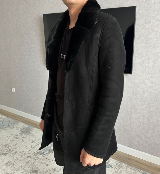 Продам дубленку 46 размера новая