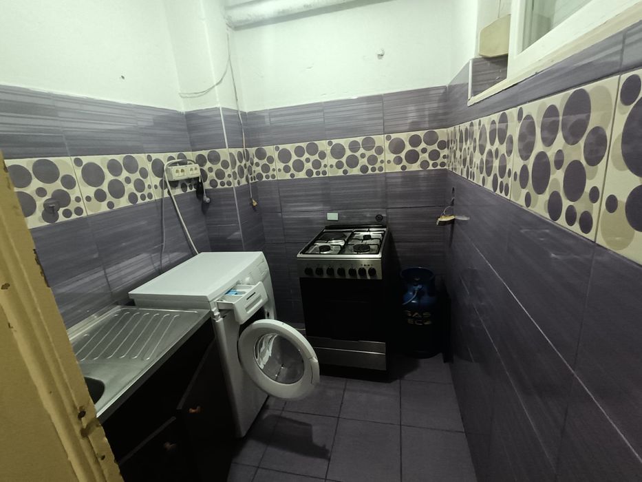 De inchiriat apartament  cu 2 camere