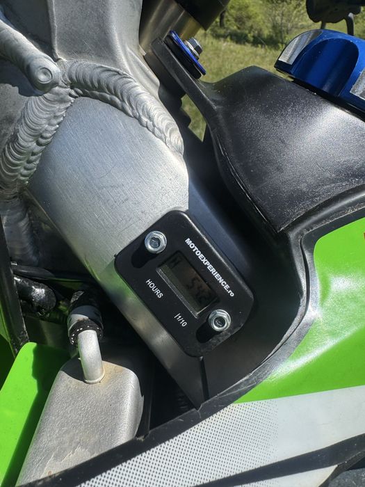 Vând sau schimb cross  Kawasaki 250 kx250f kxf 4t 2015 injecție