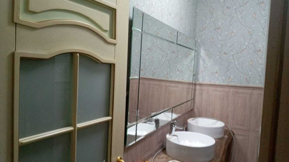 Зеркала, стекла, багет