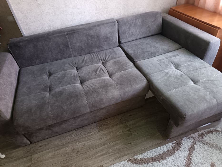 Продам диван в отличном состоянии!