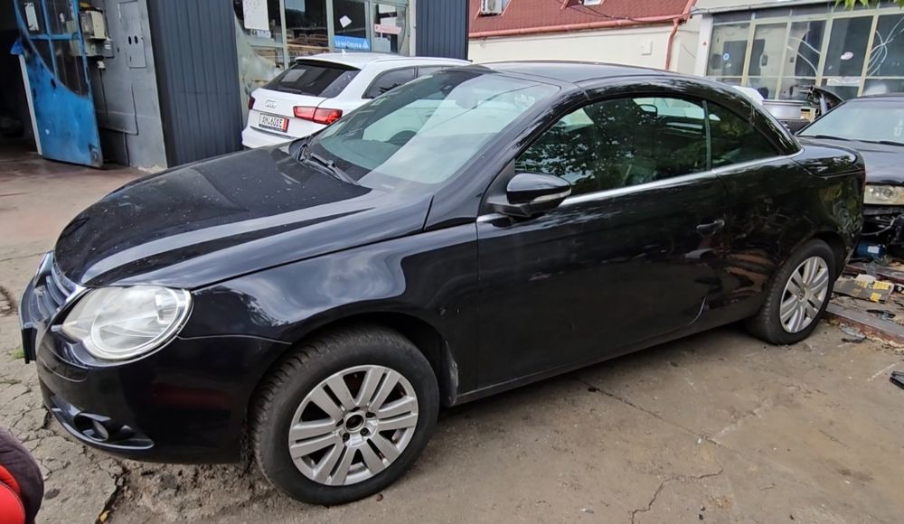 Dezmembrez VW EOS MANUAL DIN 2008