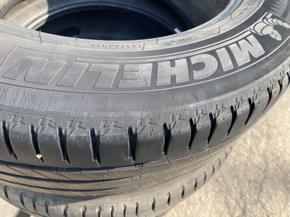 Шины 235/60/18 комплект бу мишлен