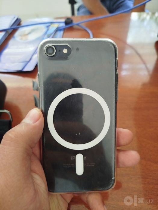 Iphone 7 sotiladi