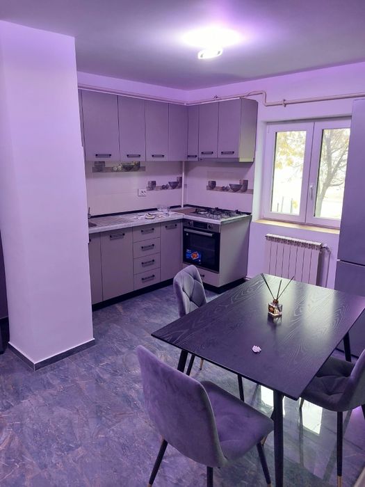 Ofer spre inchiriere apartament cu 3 camere zona Minulescu