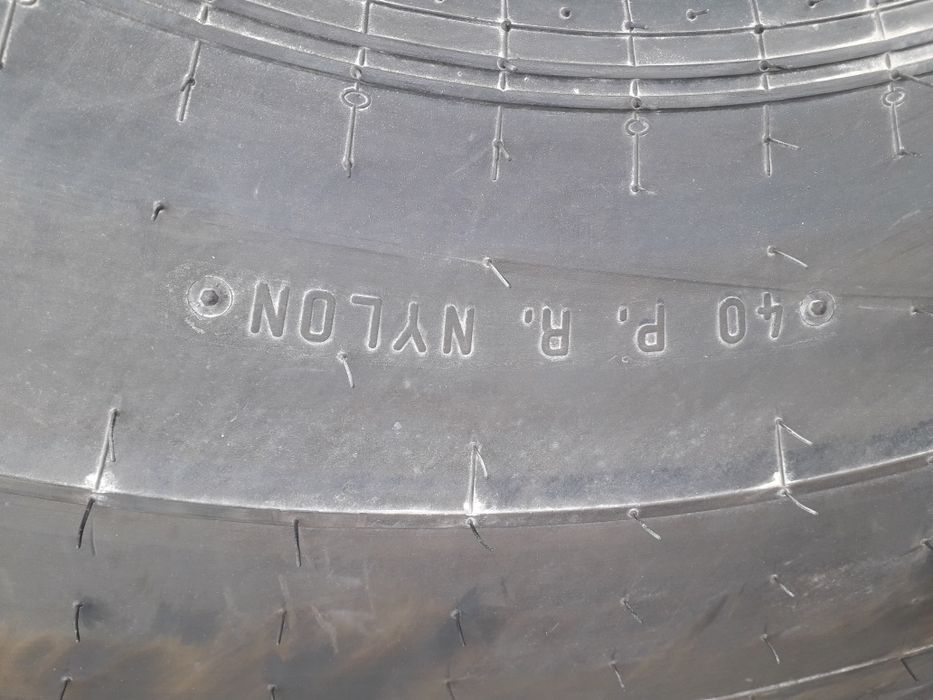 Cauciuc  nou 18.00-25 Galaxy cu 40 Ply