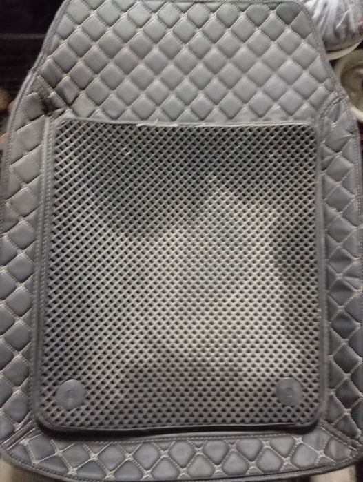 Продам автоковрики