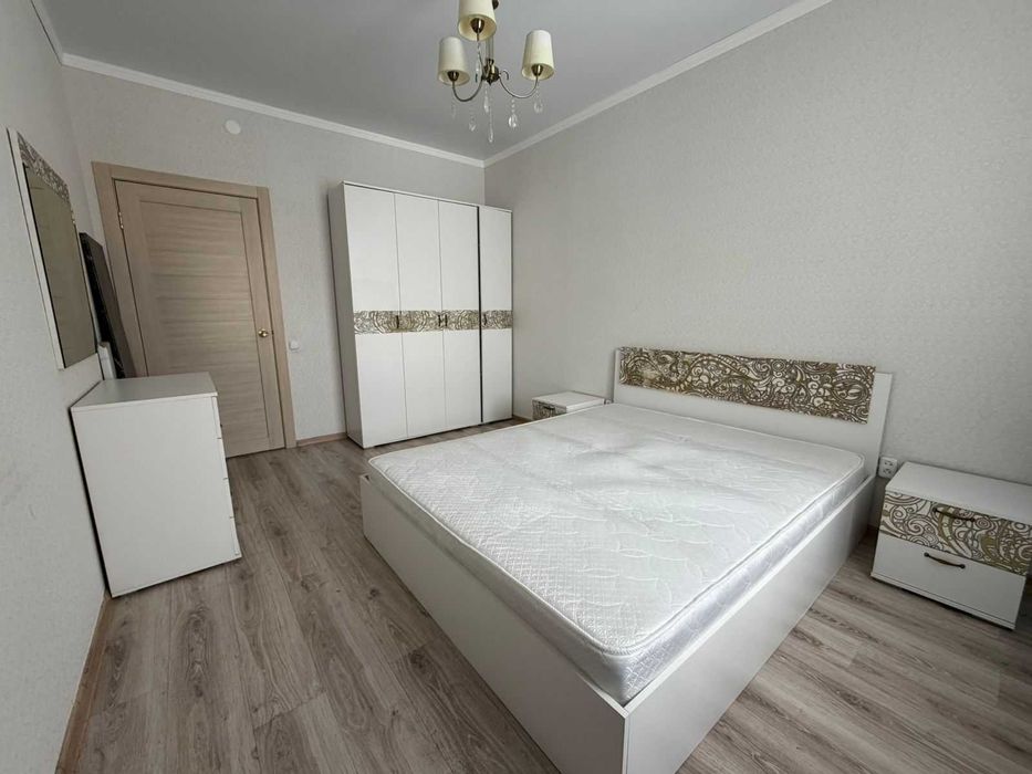 Продам двухкомнатную, Алтын Арман, Плаза