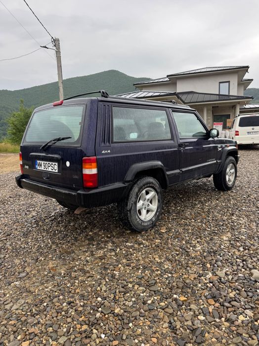 JEEP Cherokee 0 — imagine 5